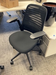 [#B13-294] TASK CHAIR