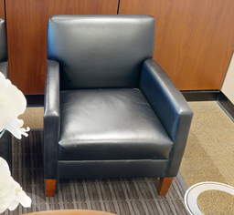 [#B12-6] Black lounge chair