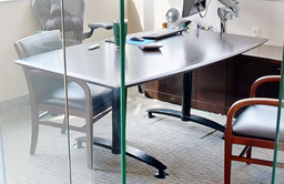 [#C5-9] Conference table