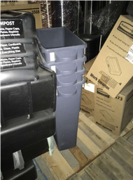 [#G3-5] TALL TRASH CANS