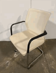 [#B8-11] Projek Side Chair w/ Sled Base (Eggshell)