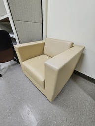[#B12-7] Leather Chair