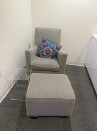 [#B12-2] Grey Chair and ottoman