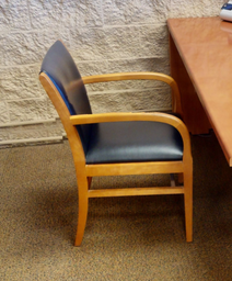 [#B9-4] Black guest chair