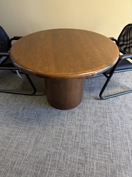 [#C4-130] 41 x 28 WOODEN ROUND TABLE
