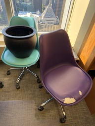 [#B12-134] LEATHER ROLLING CHAIRS