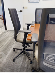 [#B5-6] Tall back mobile conference chair