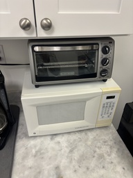 [#G8-35] Microwave &amp; toaster oven