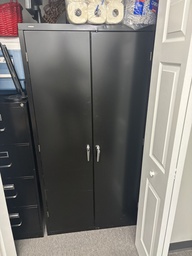 [#D7-40] Storage cabinet