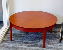 [#C3-21] Round coffee table, wood