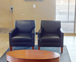 [#B12-6] Black lounge chair