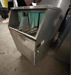 [#G10-34] Commercial Glass Washer