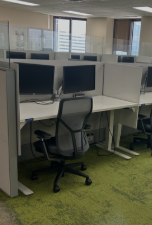 [#L1-16] ADJUSTABLE TABLES W/PANELS