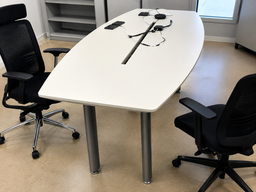 [#E2-Picture4] Rectangular oval desk