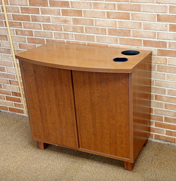 [#D20-20] 2 door wood cabinet