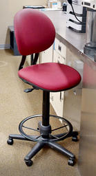 [#B12-5] Red adjustable task chair no arms
