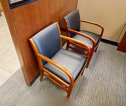 [#B9-1] Black guest chair