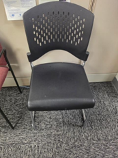 [#B4-2] BLACK STACK CHAIRS