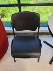[#B4-38] ARMLESS STACK CHAIR