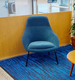 [#B12-8] Blue lounge chair