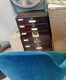[#D20-16] Card file cabinet