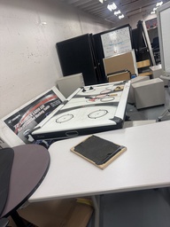 [#C5] Air Hockey table