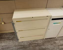 [#D8-11] filing cabinet - 3 drawer, white