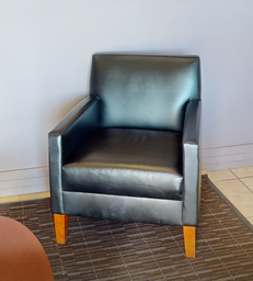 [#B12-7] Lounge chair