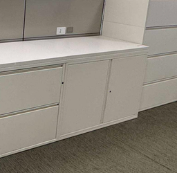 [#D6-C5a] 2 door cabinet