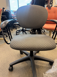 [#B13-32] Chairs 1