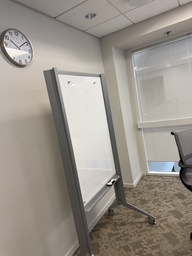[#F4-16] Mobile Whiteboard