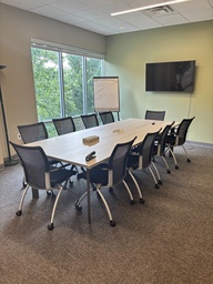 [#C7-9] Large meeting room table