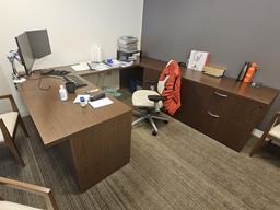 [#E7-12] Private Office Desk