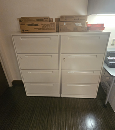 [#D10-29] Four-drawer lateral file cabinet