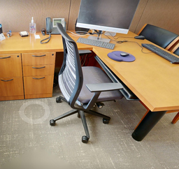 [#B13-3] Task chair, with arms