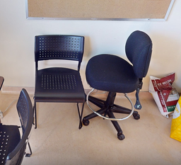 [#B12-9] Task chair no arms