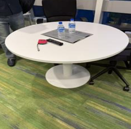 [#C5-26] MEETING TABLE