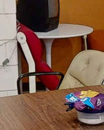 [#C11-13] Side table