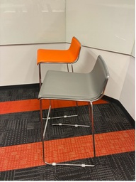 [#B1-7] AC Forster High Chair
Grey vinyl upholstery
Metal wired frame