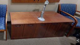 [#D21-11] Large conference 5 door credenza