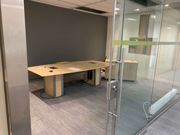 [#00-4] Conference Table 4