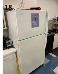 [#G10-62] WHITE WHIRLPOOL FRIDGE-E5