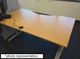 [#E10-4] Desk, with Four Legs, Height Adjustable