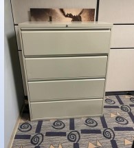 [#D11-127] 4 Drawer Cream Cabinet