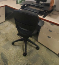 [#B13-37] Black Task Chair