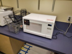 [#G8-46] Microwave, Frigidaire