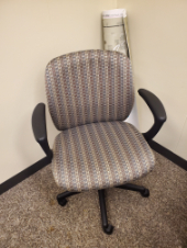[#B13-125] Rectangle Patterned Task Chair