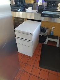 [#D16-198] Pedestal, BBF