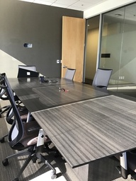 [#C8-122] Conference Table(5’W x 9’L x 30”H)