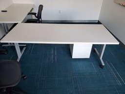 [#C20-355] Rolling Work Table, 4' x 2.5'
